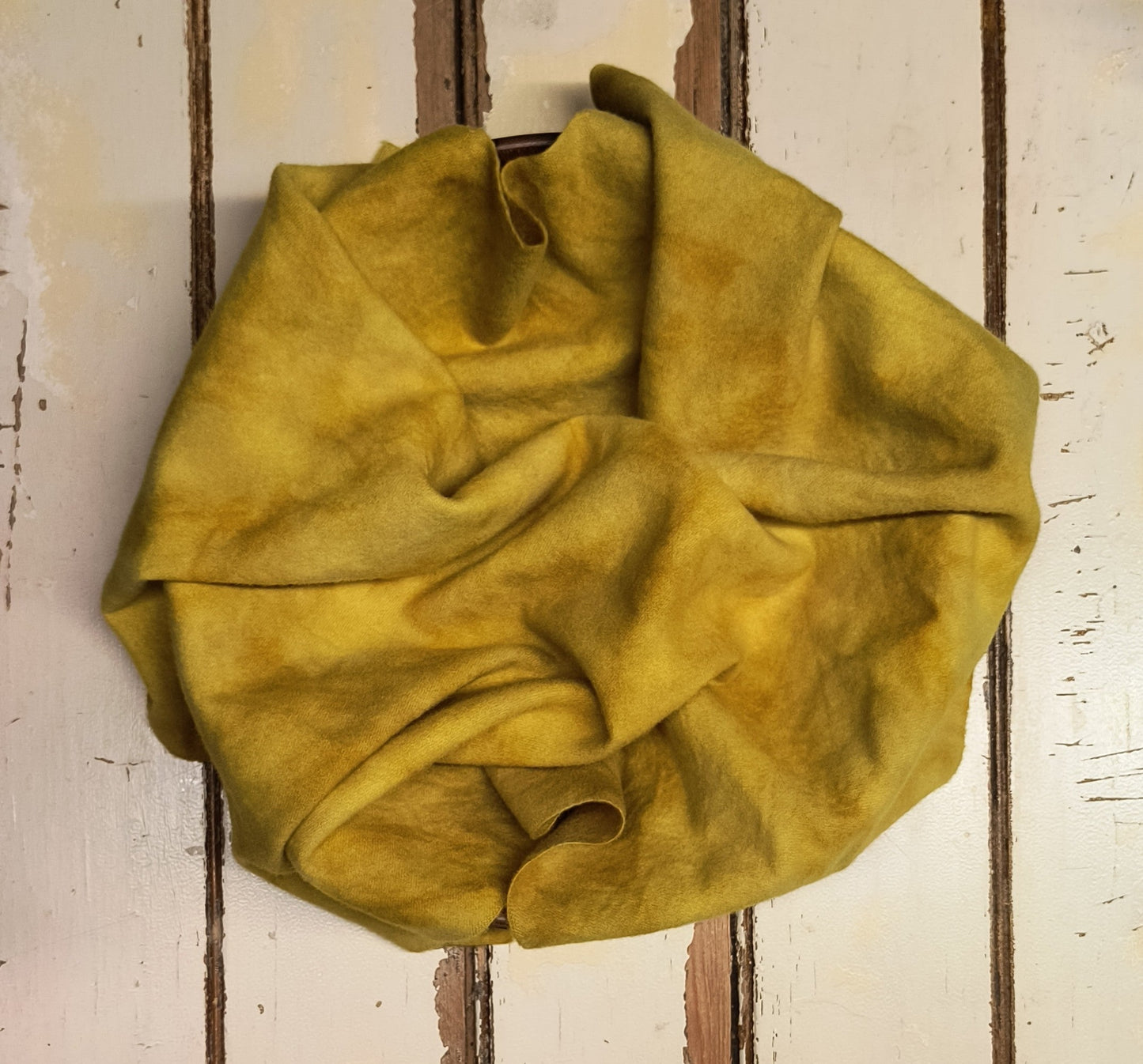HONEY GOLD 01 M Hand Dyed Wool (Wholesale)
