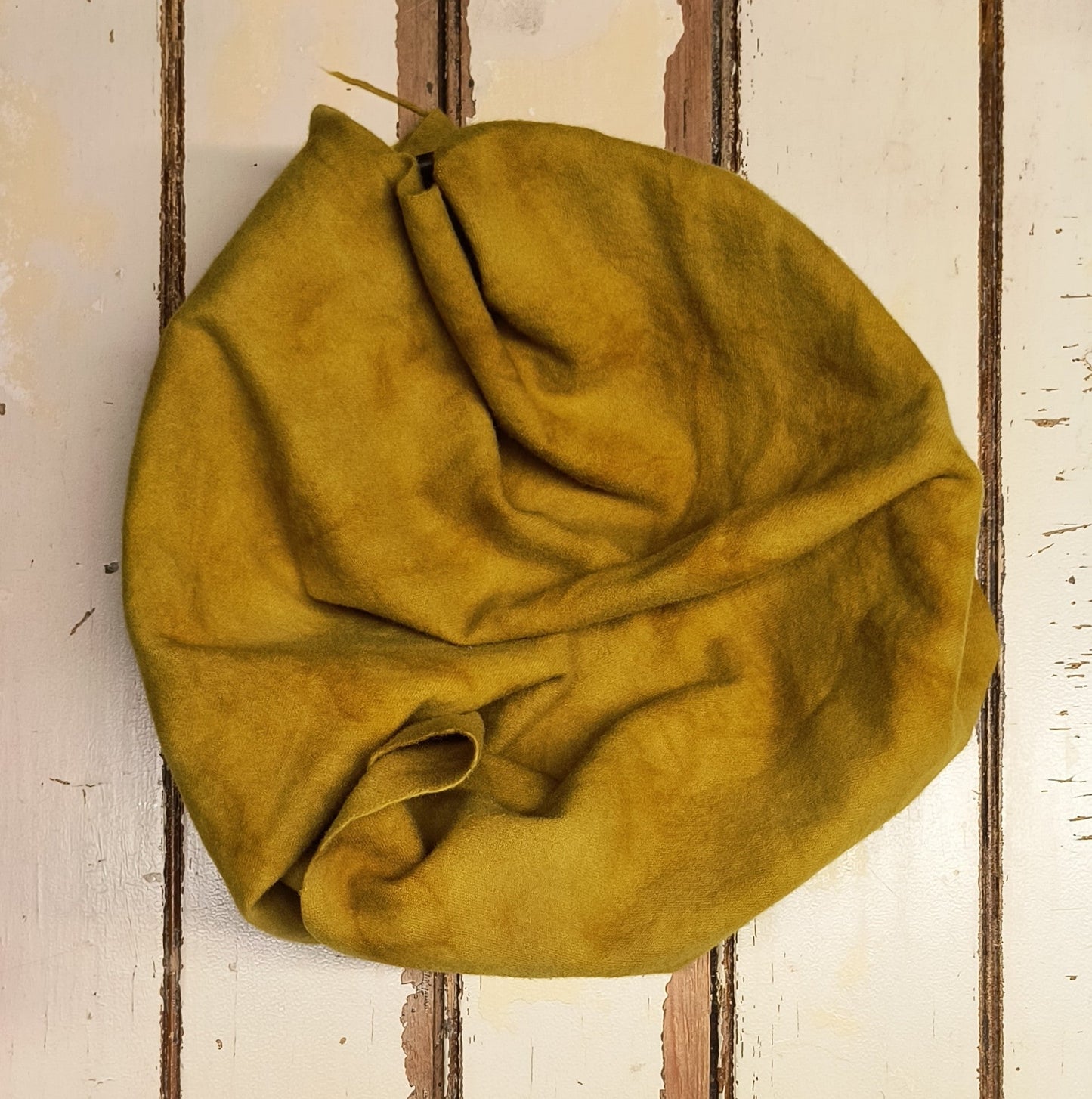 HONEY GOLD 00 M Hand Dyed Wool (Wholesale)