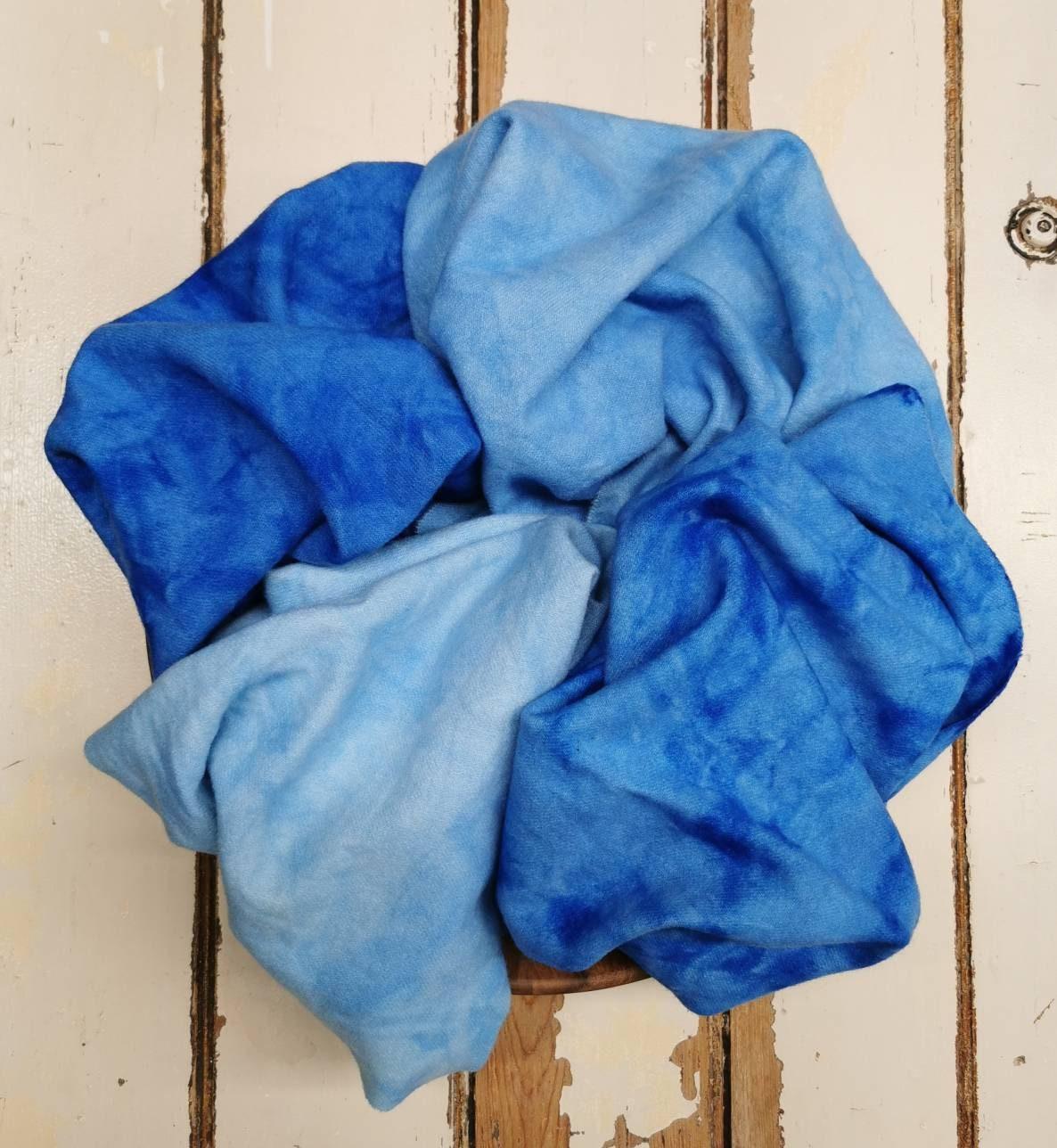 LAGOON 02 Hand Dyed Wool - All About Ewe Wool Shop