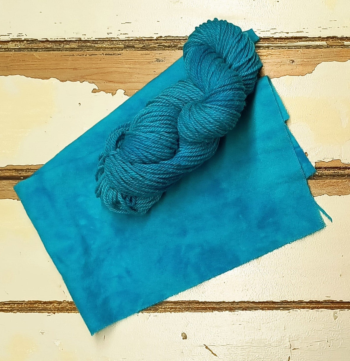 Turquoise 01 M Hand Dyed Wool Yarn (Wholesale)