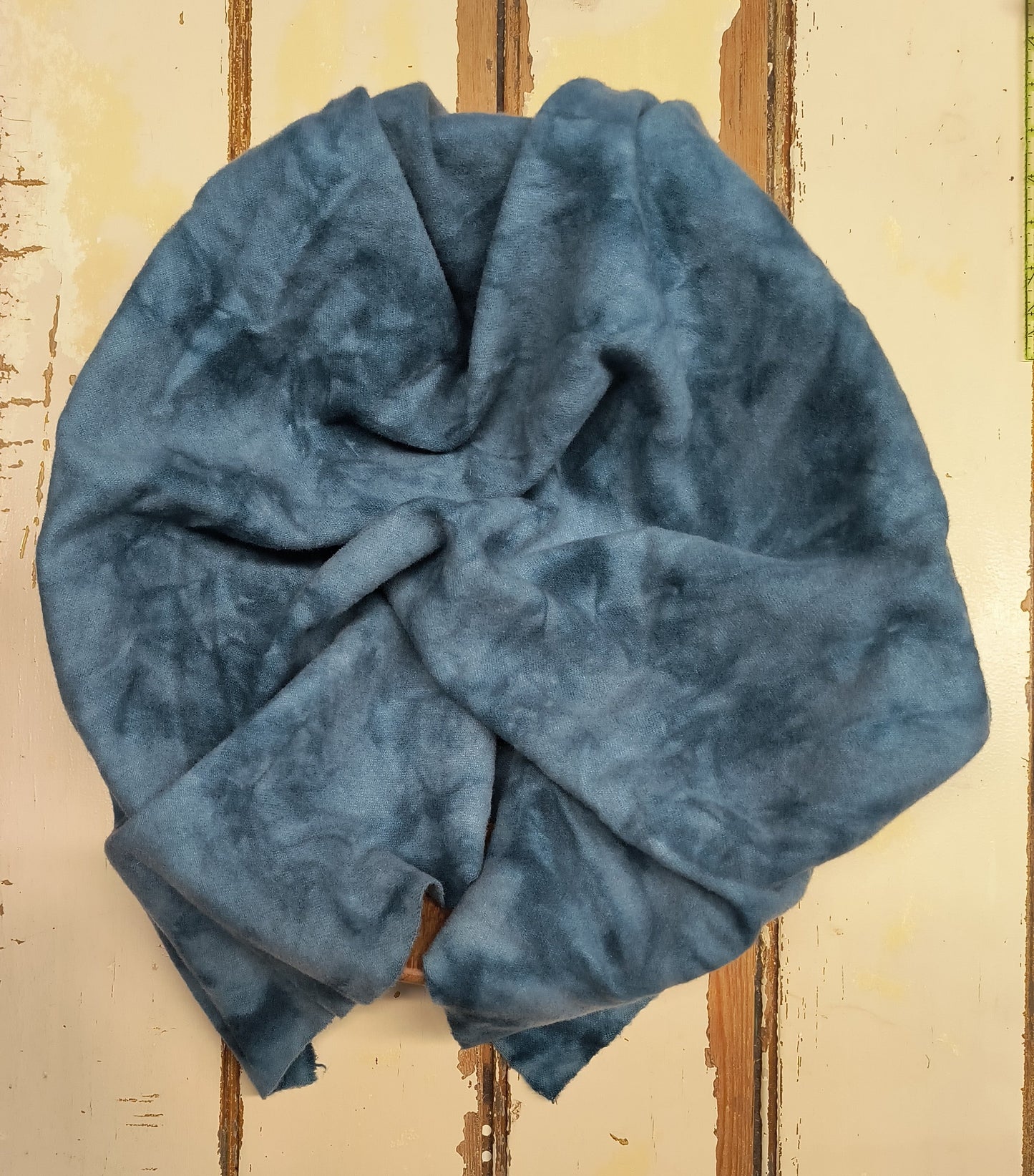 TEAL 01 M Hand Dyed Wool (Wholesale)