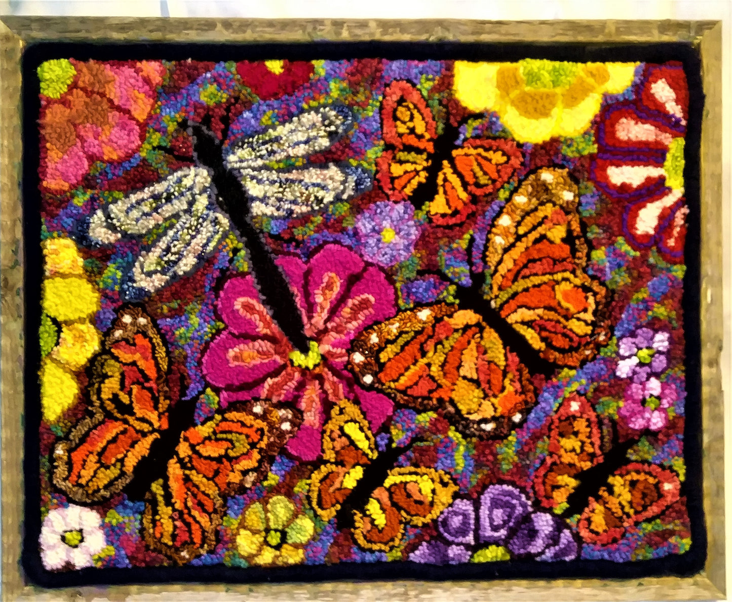 Funky Flowers Pattern on Linen