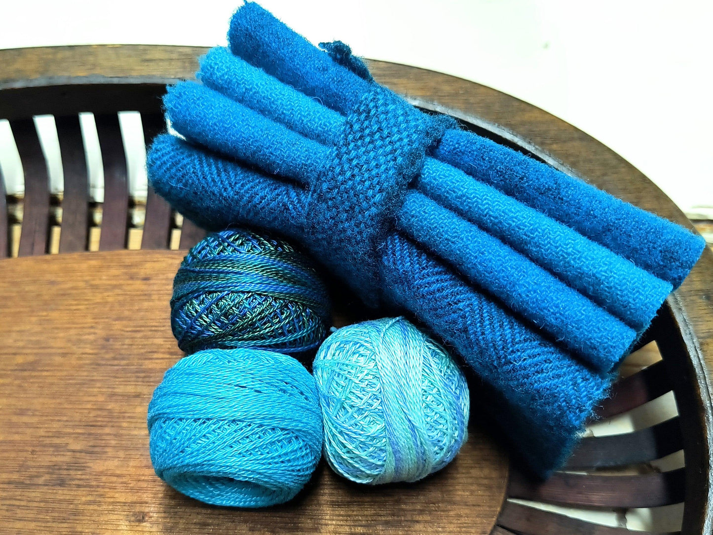 SEABREEZE BUNDLE Hand Dyed Wool - All About Ewe Wool Shop