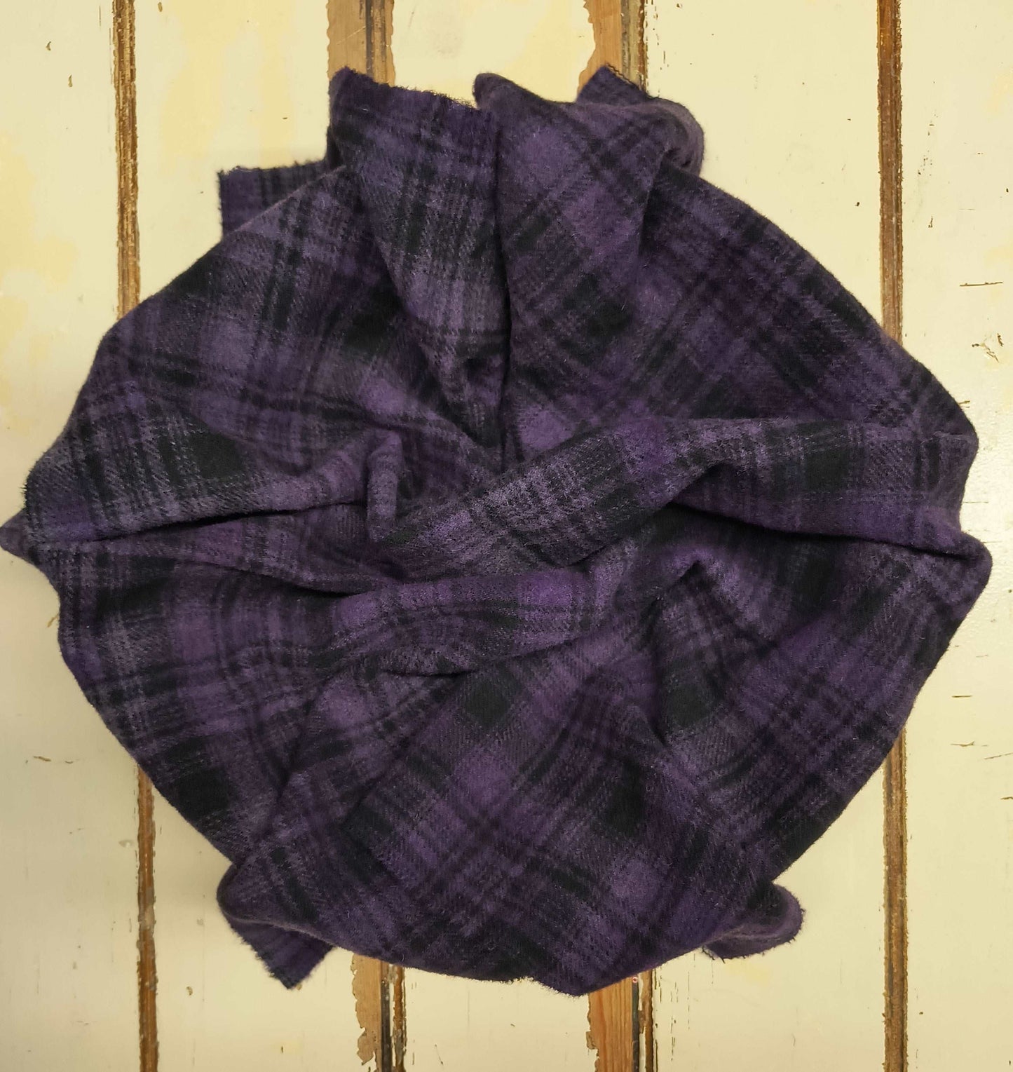 BLUE VIOLET (Mottled) Hand Dyed Plaid Wool (Dark)