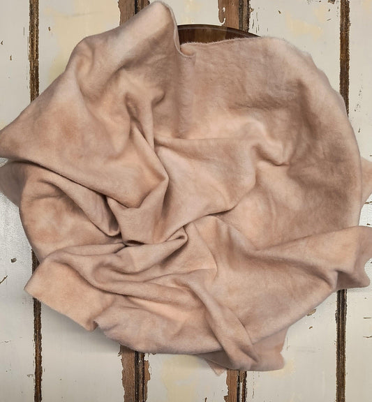 PEACH Hand Dyed Wool - All About Ewe Wool Shop