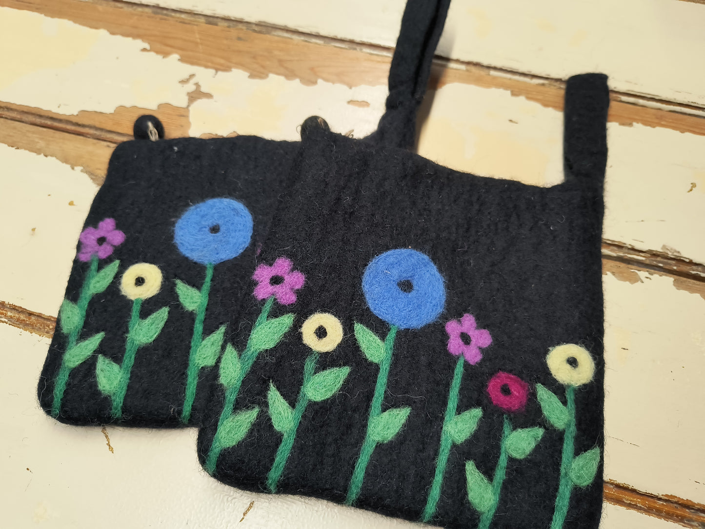 Flower Notions Bag by Frabjous Fibers