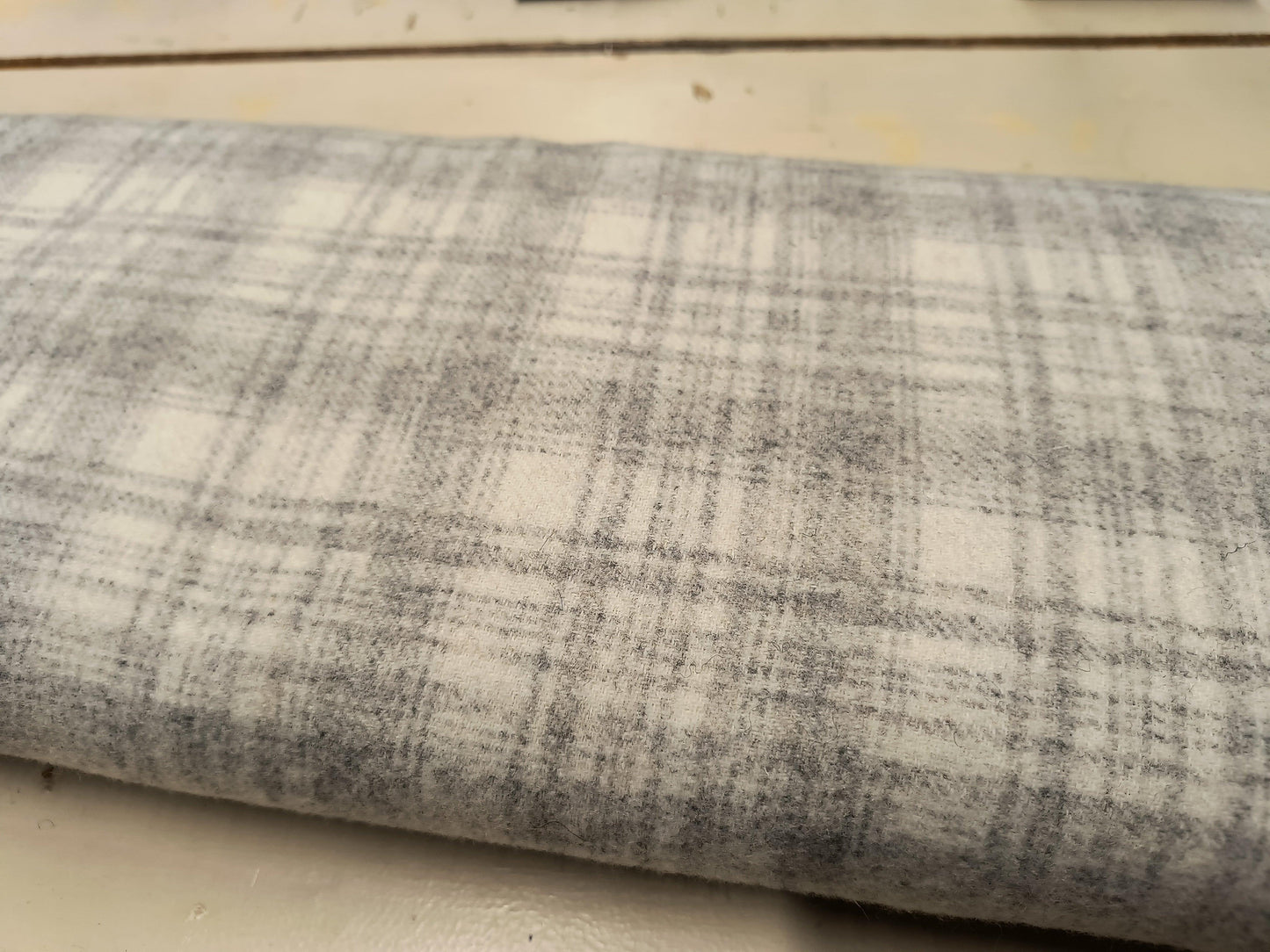 MOSS (Mottled) Hand Dyed Plaid Wool (Light) - All About Ewe Wool Shop