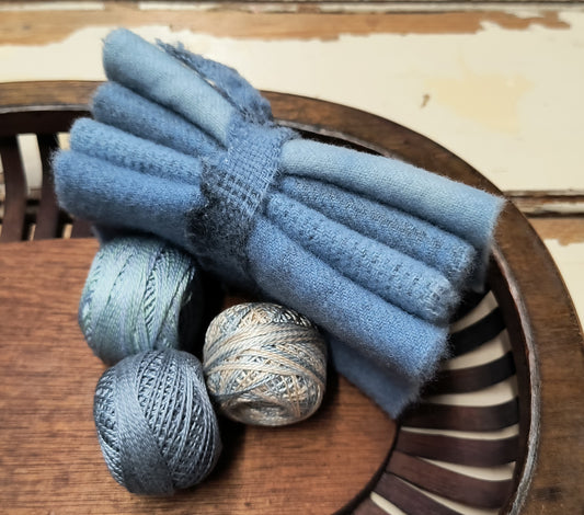 BLUEBERRY BUNDLE Hand Dyed Wool
