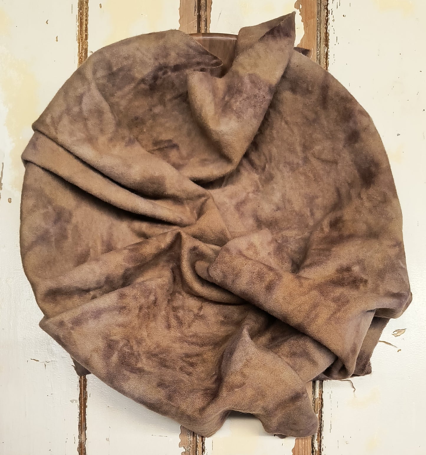 CHESTNUT 01 M Hand Dyed Wool