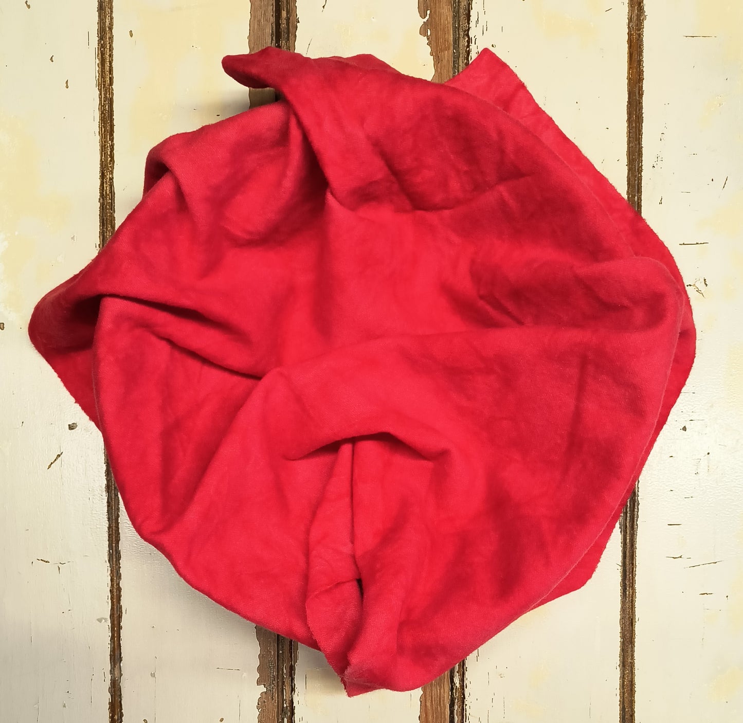 BRIGHT RED 01 (M) Hand Dyed Wool
