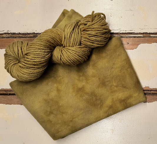 Gold 01 M Hand Dyed Wool Yarn