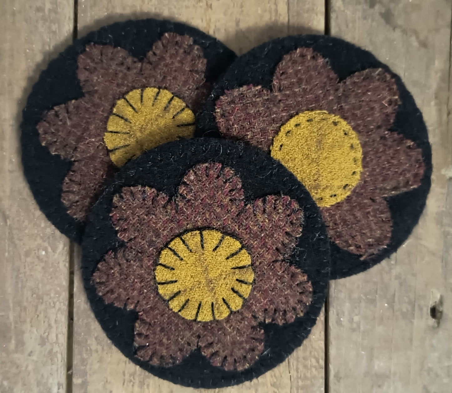 Flower Mug Mat - Completed Piece