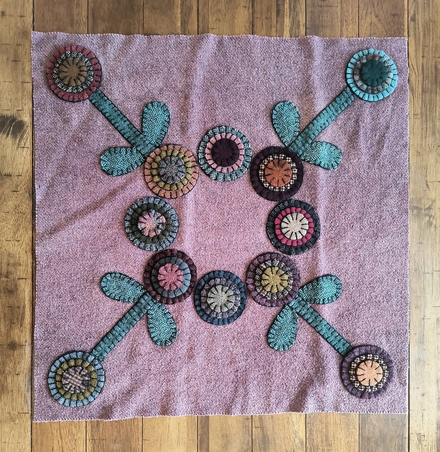 Penny Blooms Mat - Completed Piece