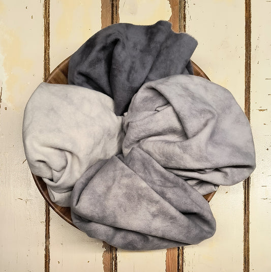 MOUSE VALUES M | Set of 4 Hand Dyed Wool