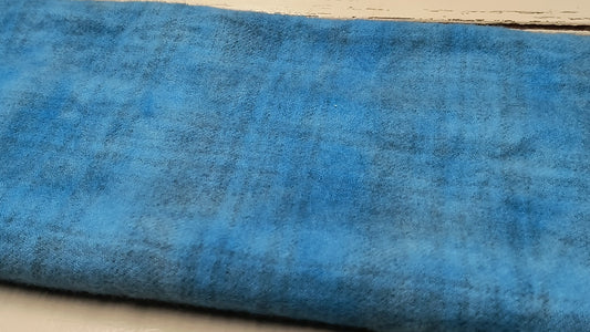 BRIGHT BLUE Hand Dyed Plaid Wool (Light)