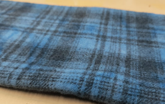 BRIGHT BLUE Hand Dyed Plaid Wool (Medium)