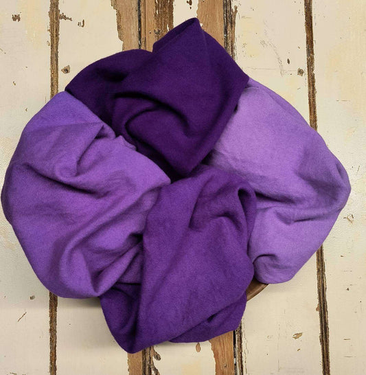 BLUE VIOLET VALUES | Set of 4 hand-dyed wool | Patchwork | Applique | Hooking | Punching