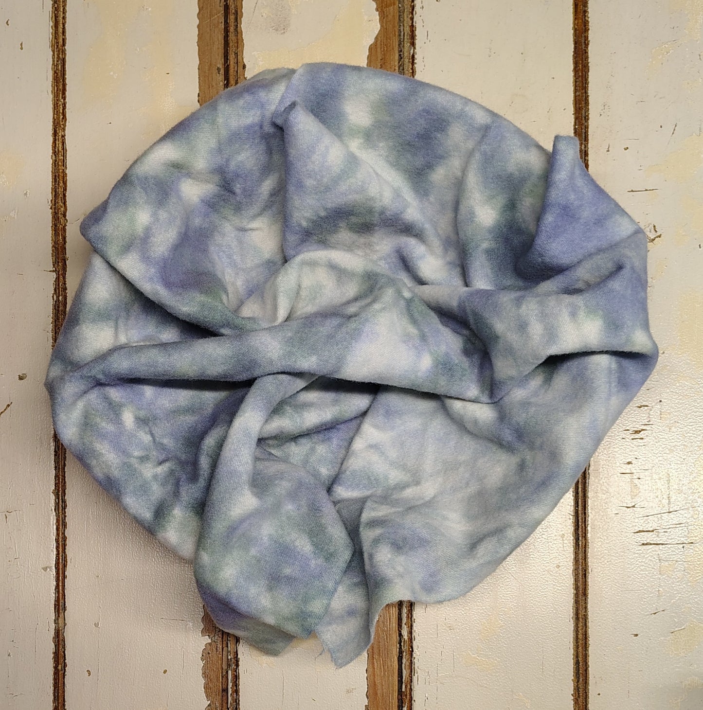 ICE CAPADE Hand Dyed Wool