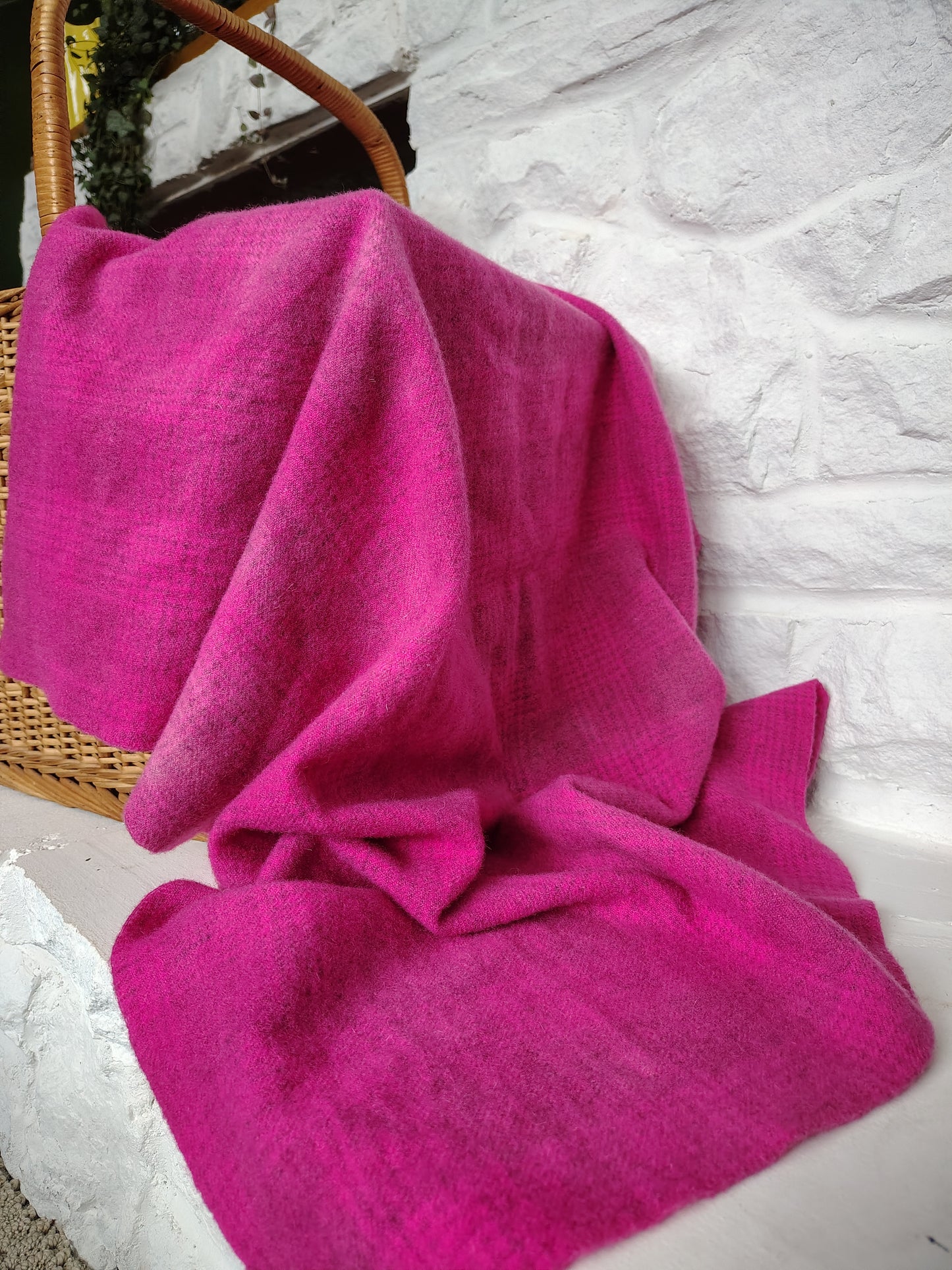 Fuchsia Hand Dyed Wool Fat Eighth Bundle