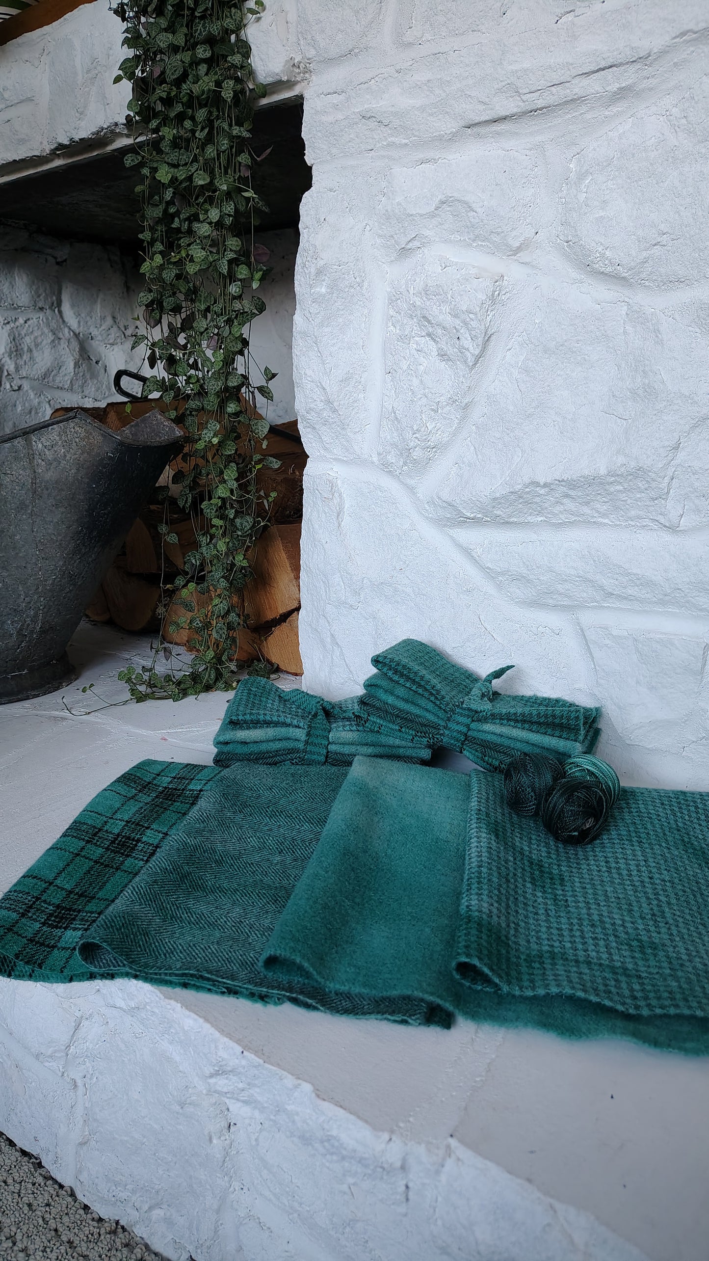 Mallard Hand Dyed Wool Fat Sixteenth Bundle