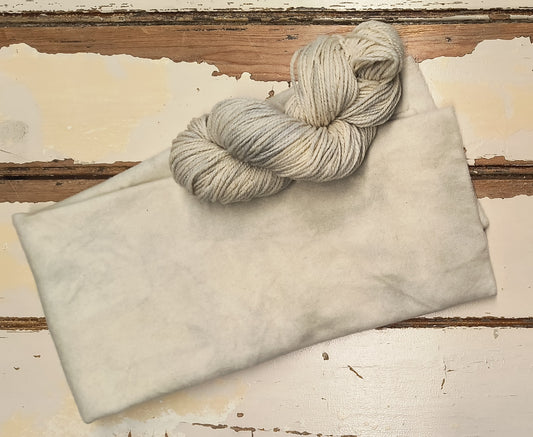 Lambswool Hand Dyed Wool Yarn