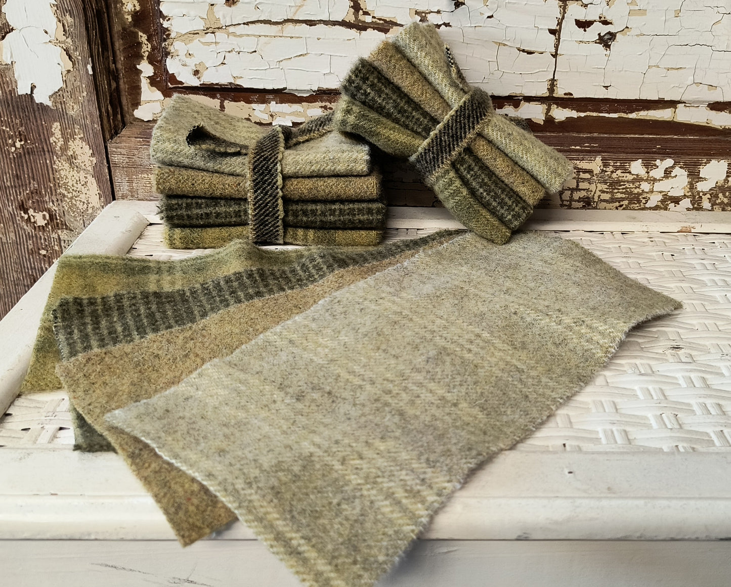 TEXTURED WOOL BUNDLE