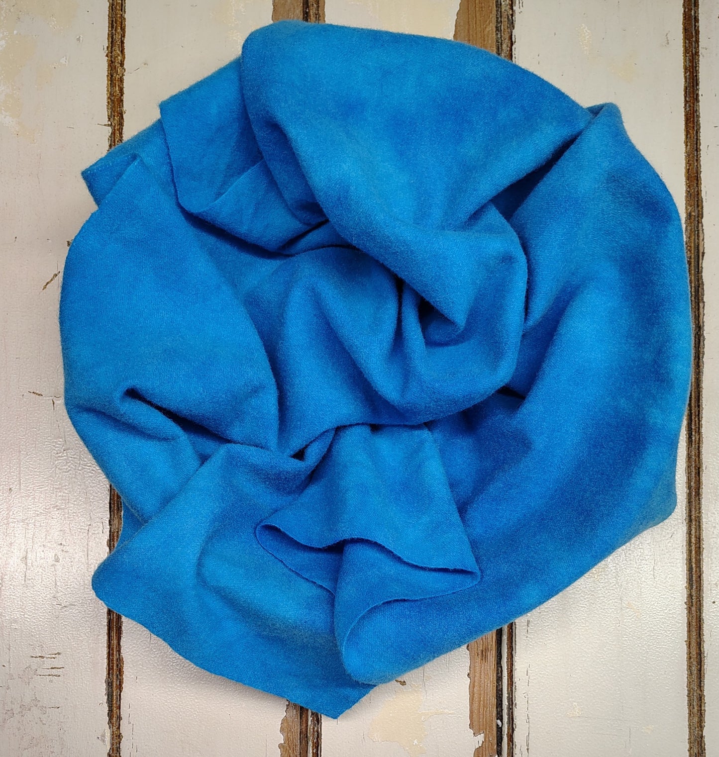 IMPERIAL BLUE 00 M Hand Dyed Wool