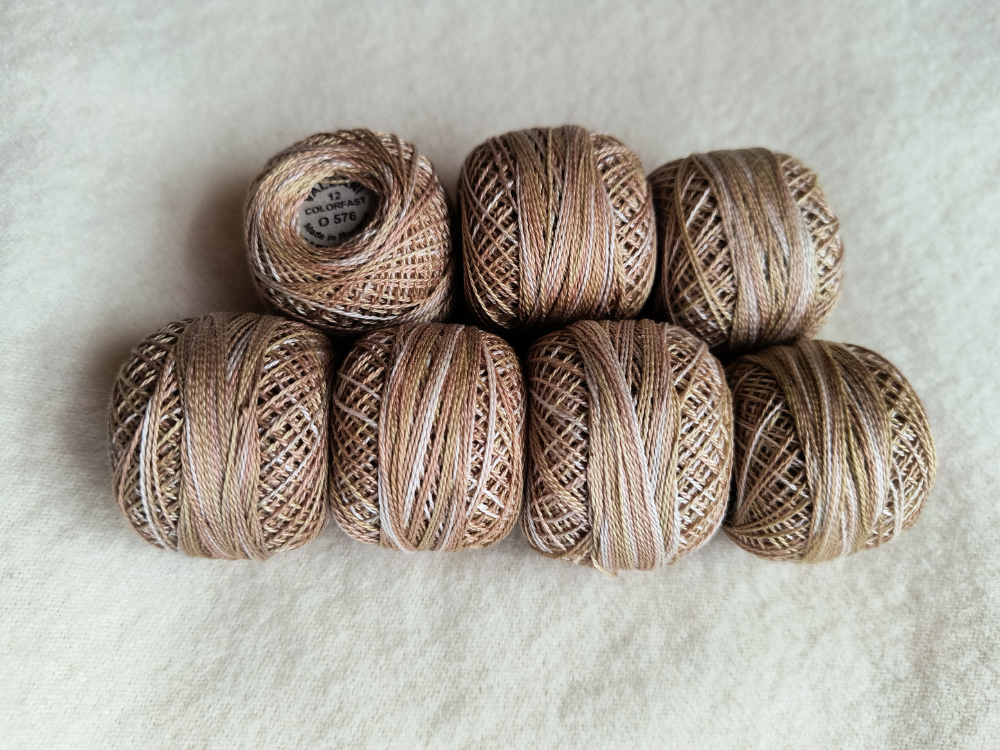CLEARANCE | O576 #12 Valdani Perle Cotton Thread