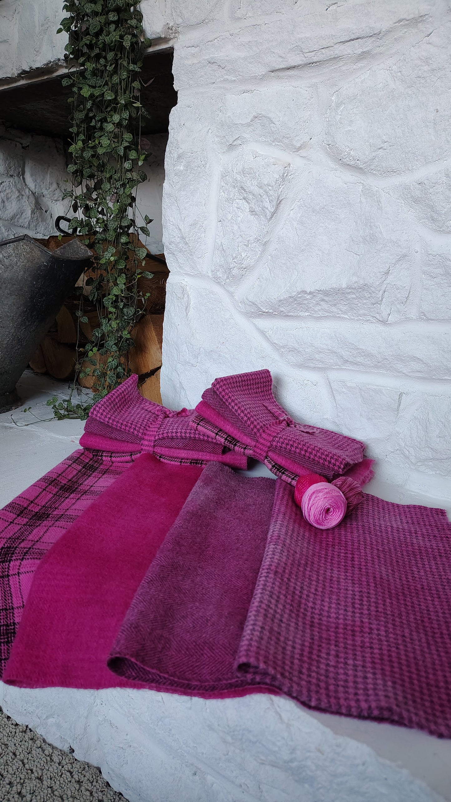 Raspberry Sorbet Hand Dyed Wool Fat Eighth Bundle