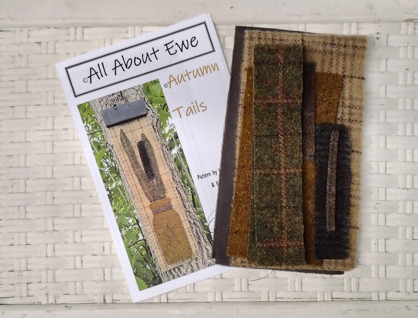 CLEARANCE | Autumn Tails Kit