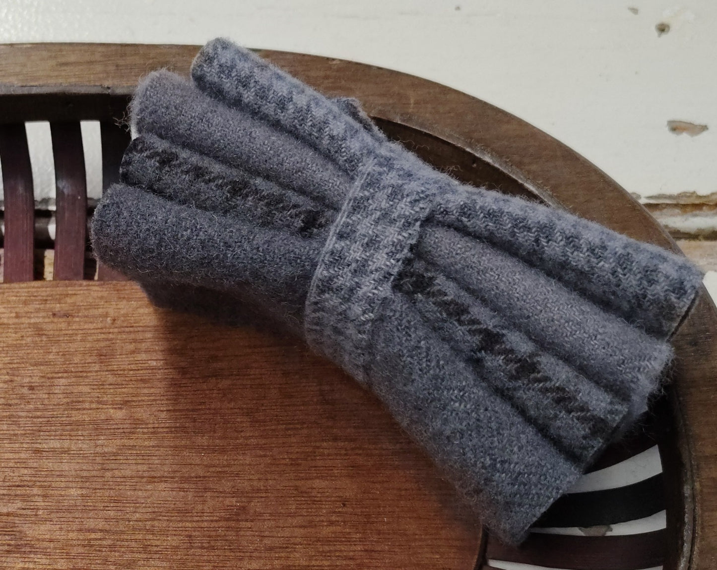 OLD SMOKE BUNDLE Wool