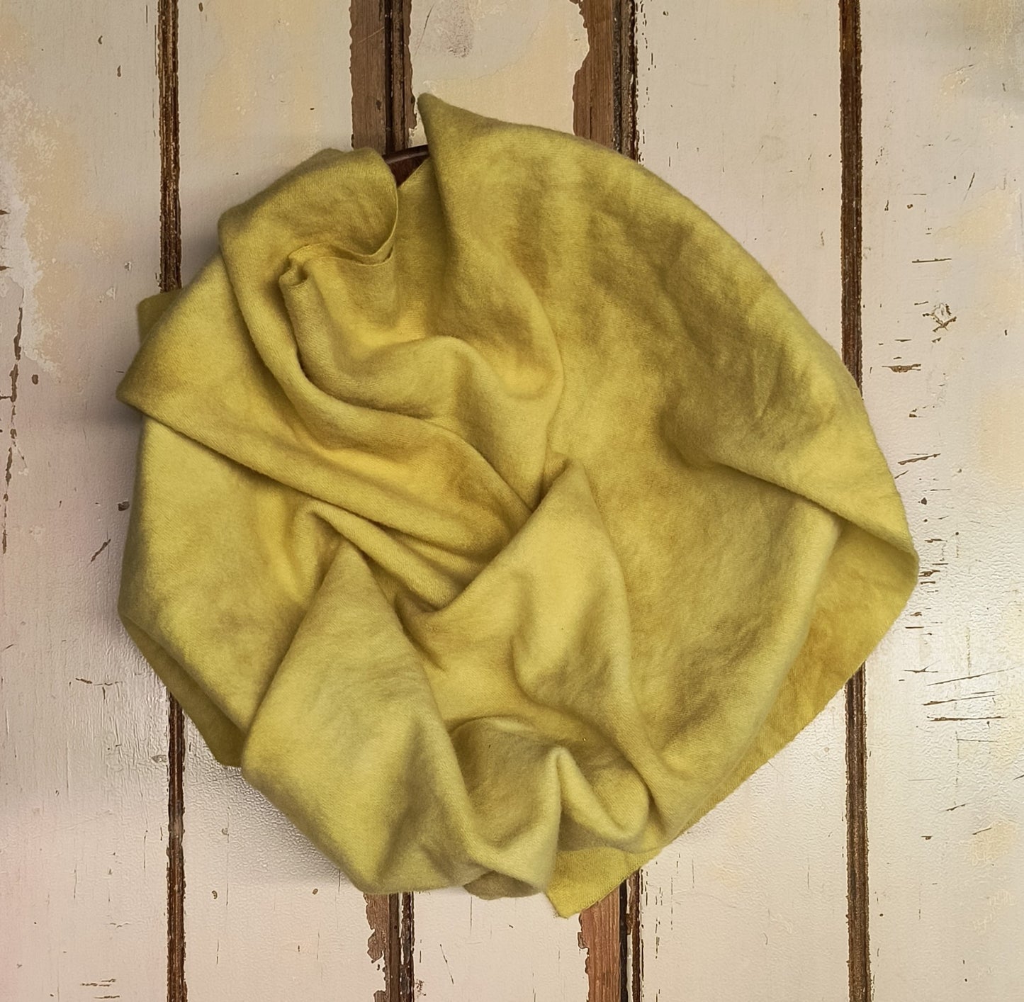 HONEY GOLD VALUES M | Set of 4 Hand Dyed Wool