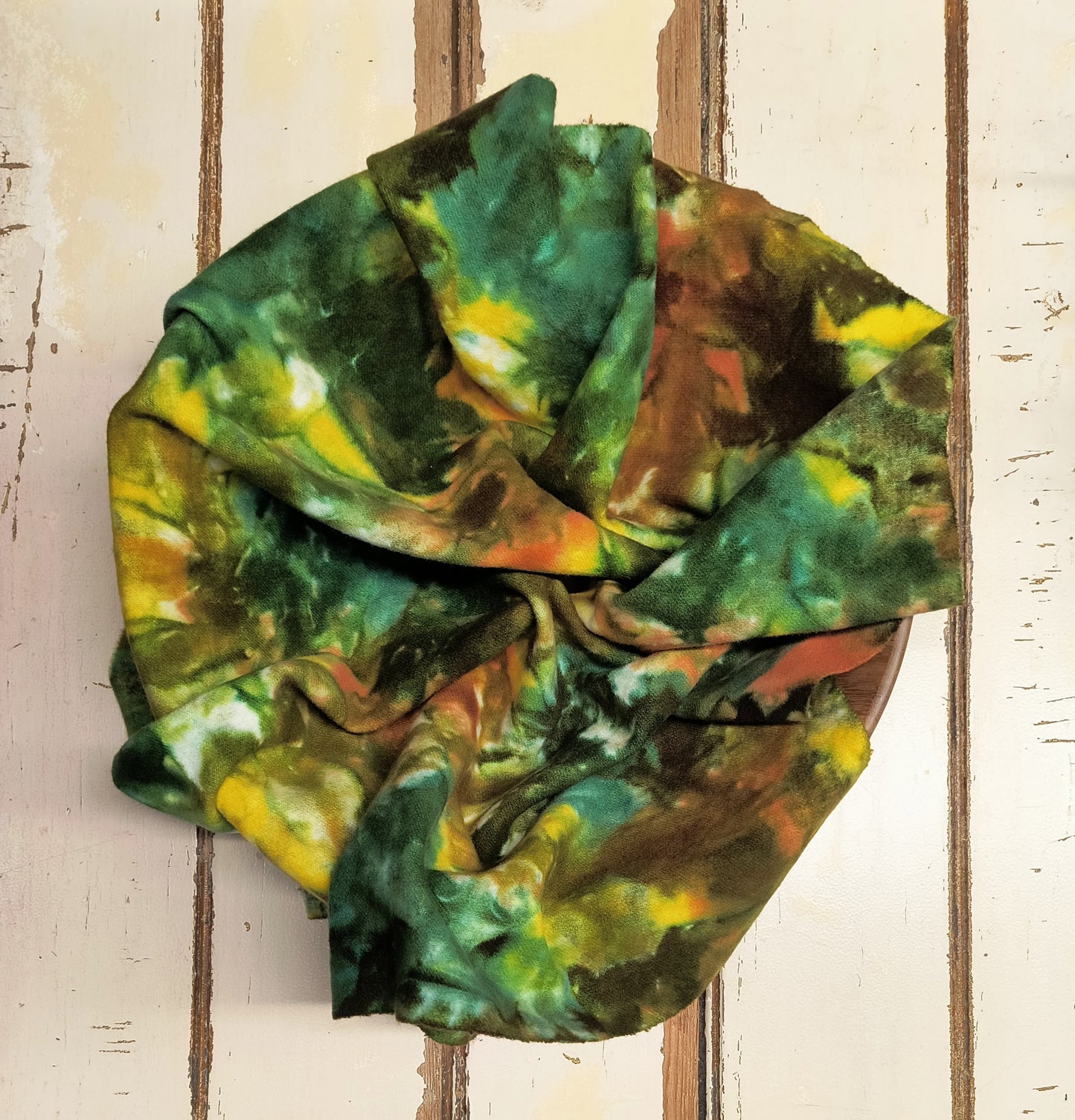 CHRYSANTHEMUM Hand Dyed Wool