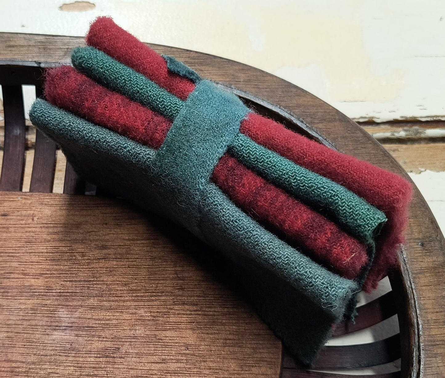 CHRISTMAS BUNDLE (Dark) Hand Dyed Wool