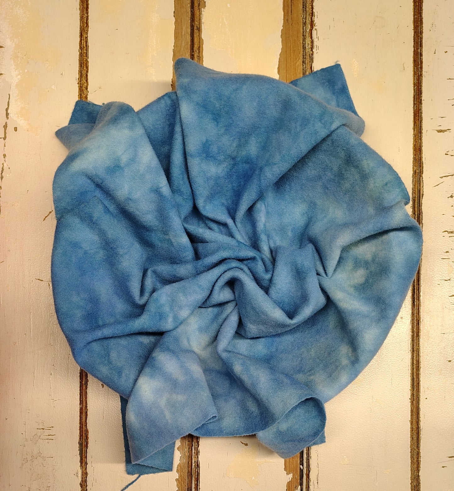 TWILIGHT 03 M Hand Dyed Wool