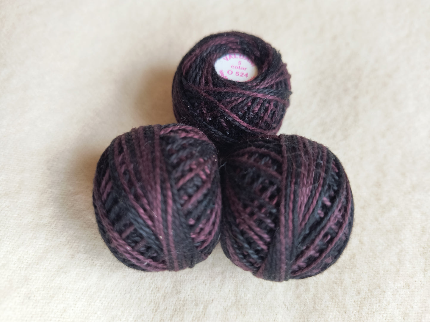 CLEARANCE | O524 #5 Valdani Perle Cotton Thread