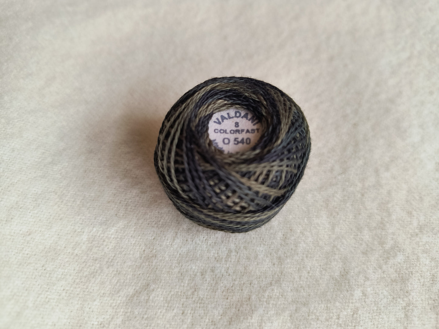 CLEARANCE | O540 #8 Valdani Perle Cotton Thread