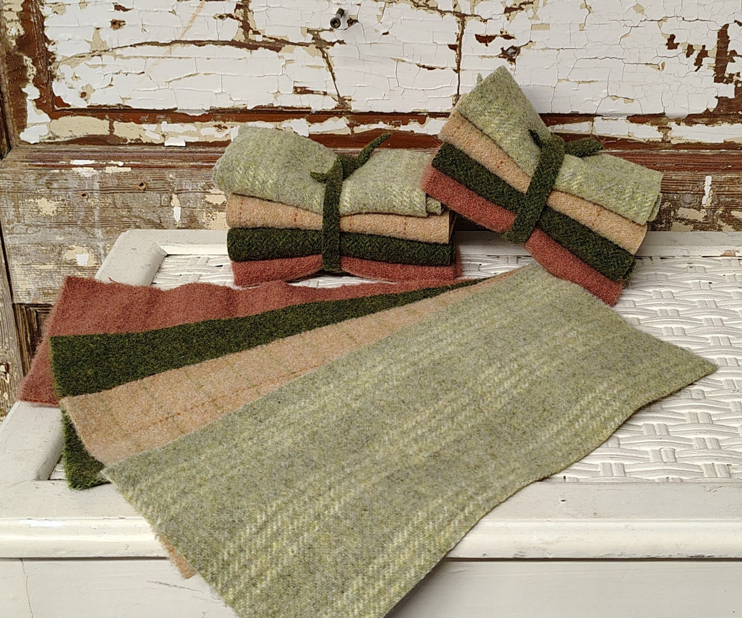TEXTURED WOOL BUNDLE
