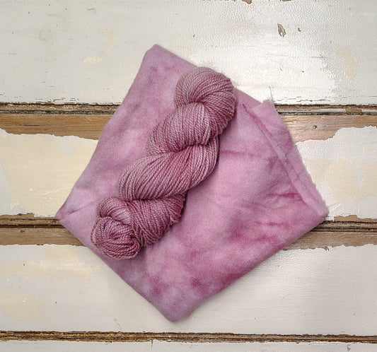 Mauve 01 M Hand Dyed Wool Yarn