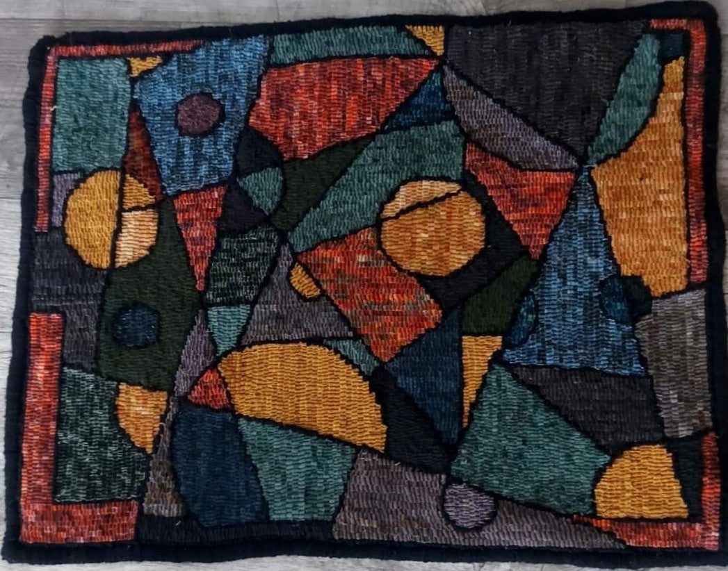 ALL CRACKED UP Pattern on Linen