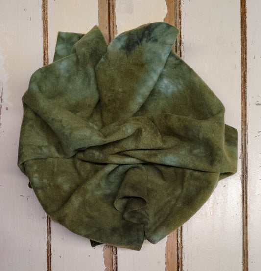 OLIVE DRAB 00 M Hand Dyed Wool
