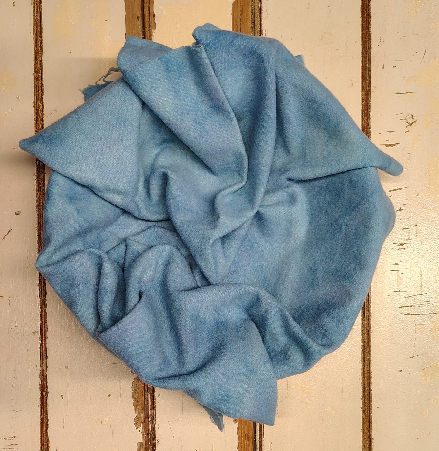 NAUTICAL 01 M Hand Dyed Wool