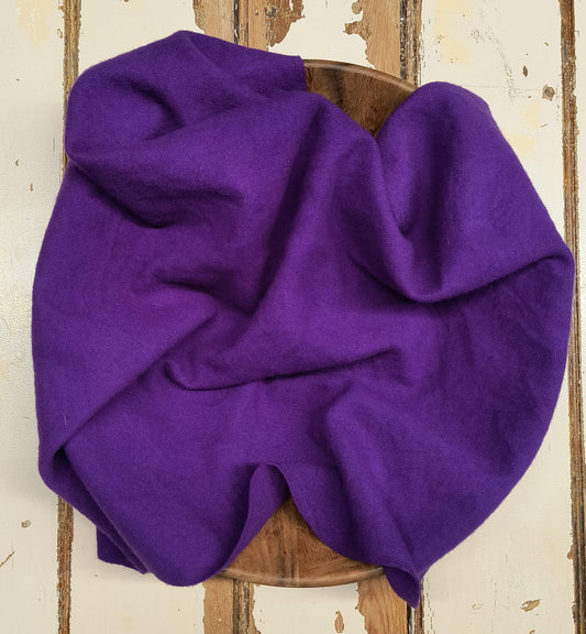 BLUE VIOLET Hand Dyed Wool - All About Ewe Wool Shop