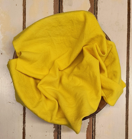 YELLOW 01 Hand Dyed Wool - All About Ewe Wool Shop