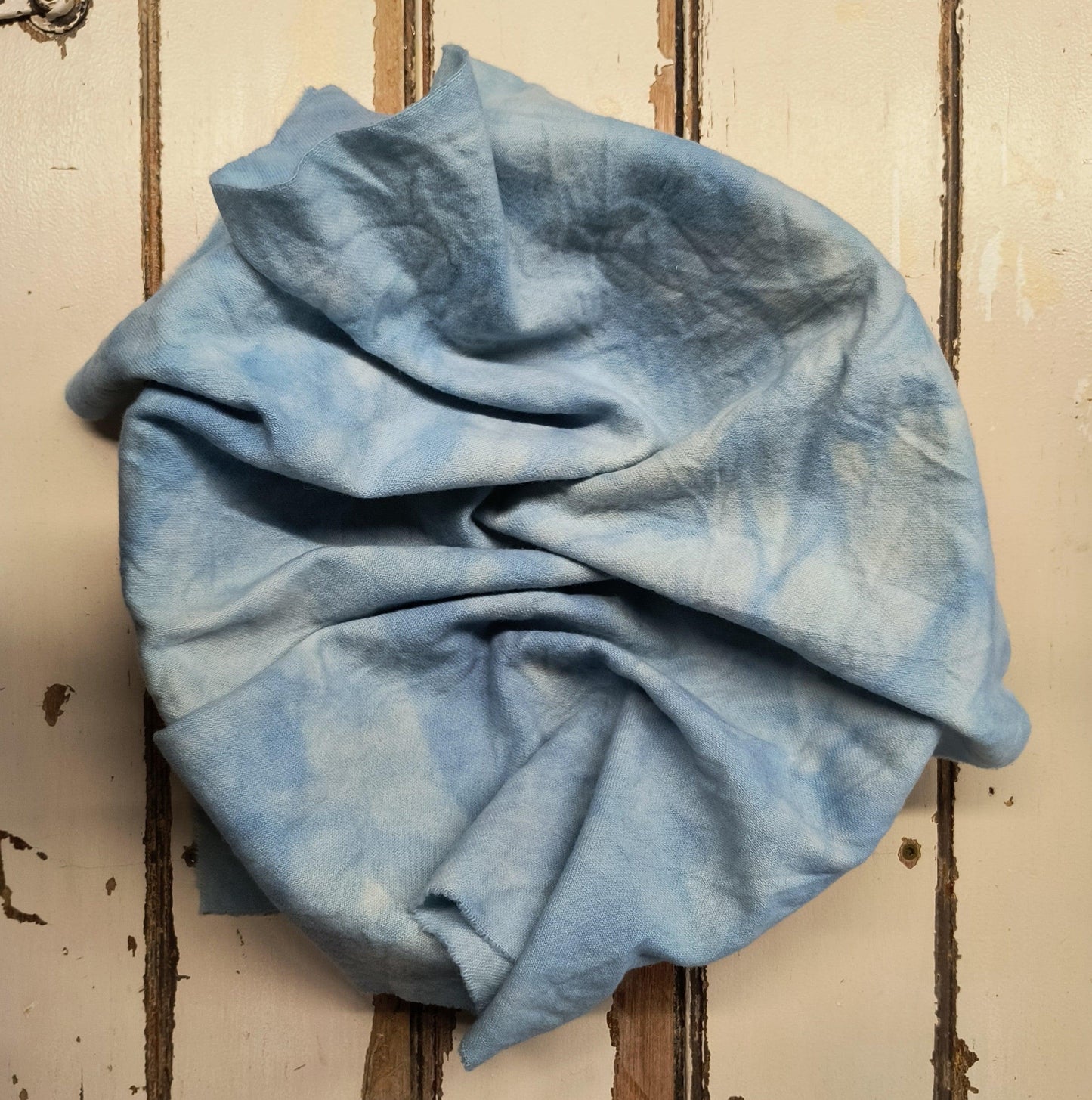 LAKE BLUE VALUES | Set of 4 Hand Dyed Wool - All About Ewe Wool Shop