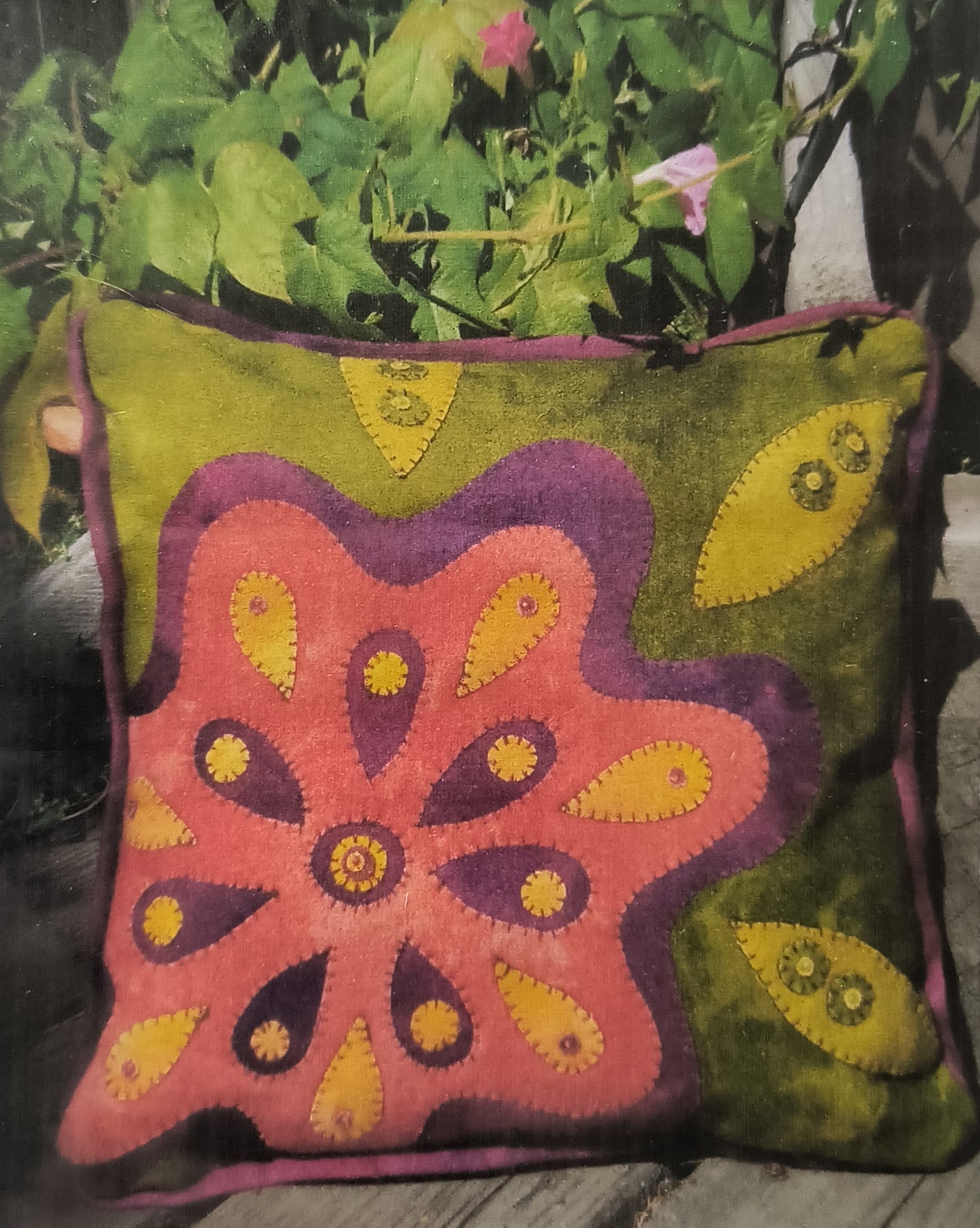 CLEARANCE | Mum's The Word Pillow Pattern