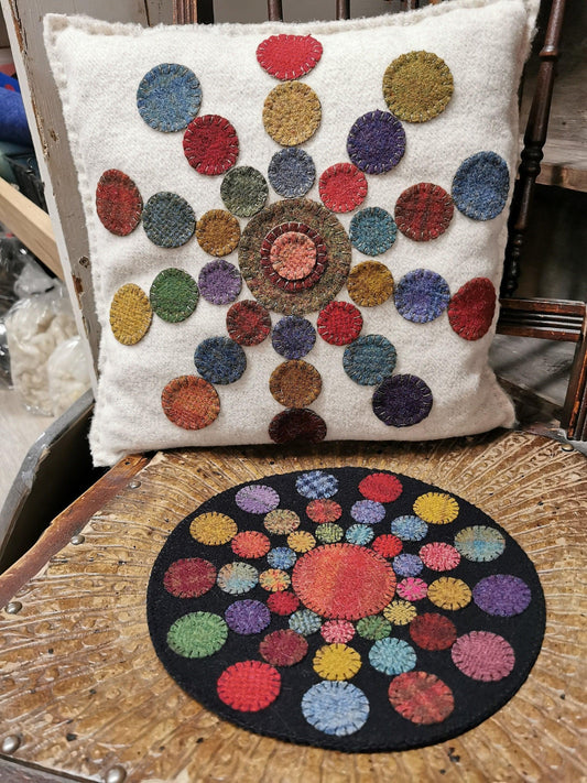 PENNY BURSTS Mat & Pillow SET Kit - All About Ewe Wool Shop