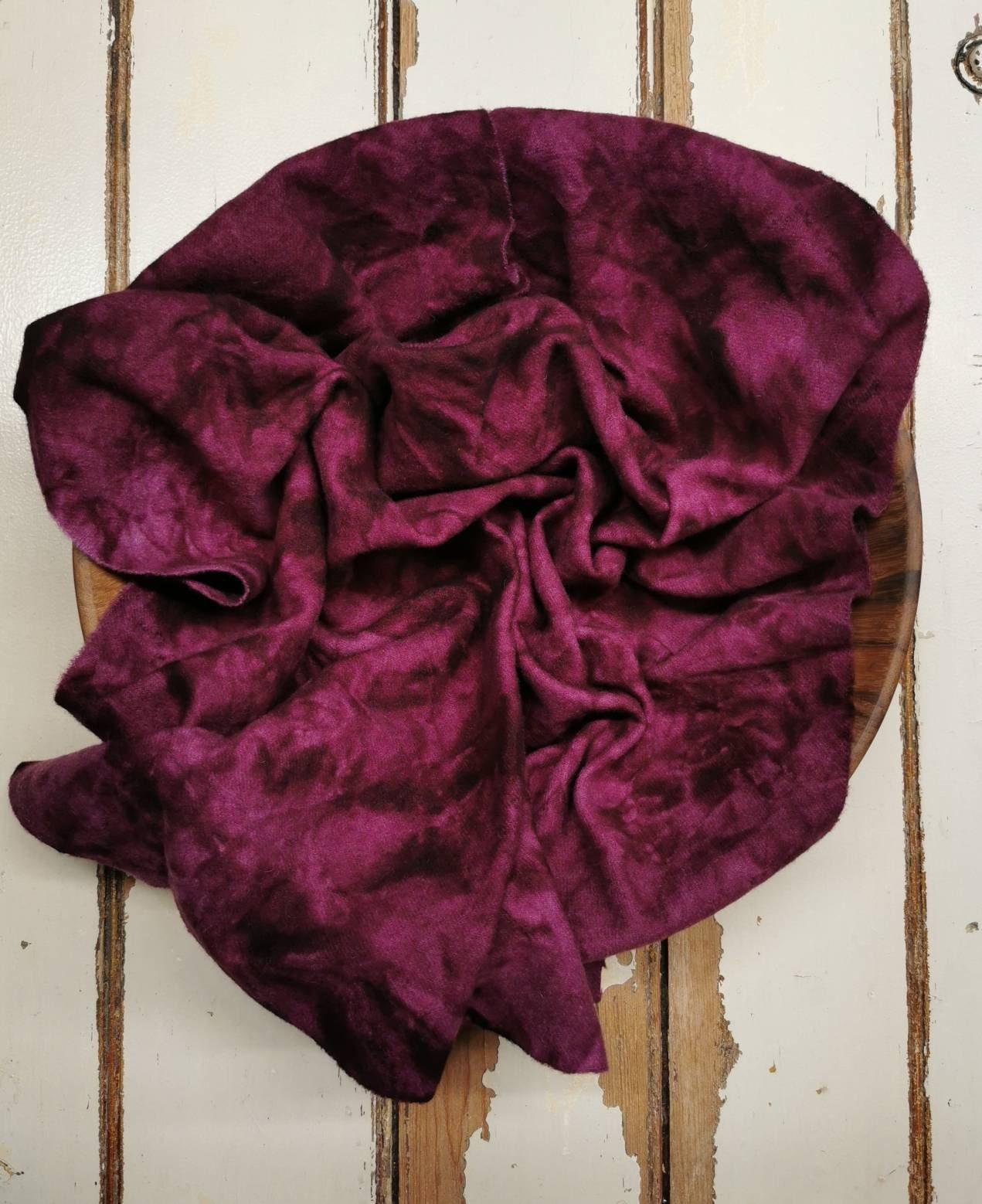 SANGRIA (mottled) Hand Dyed Wool - All About Ewe Wool Shop