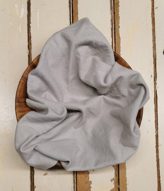 MOUSE 03 Hand Dyed Wool - All About Ewe Wool Shop