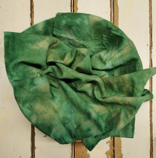 GREAT GREEN Hand Dyed Wool - All About Ewe Wool Shop